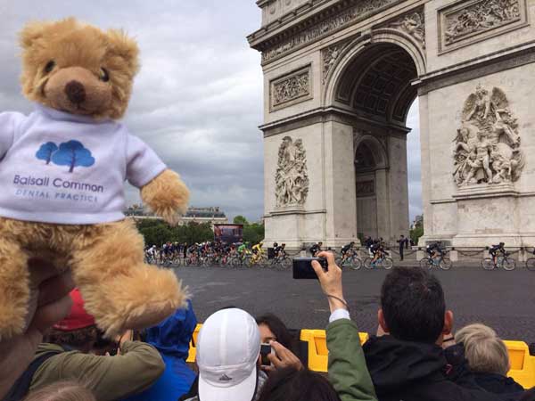 Chris Froome passes Balsall Bear (Tour de France)